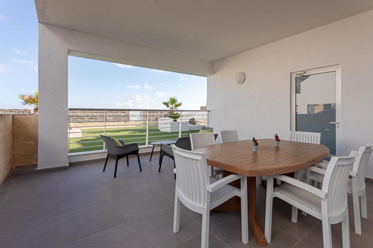 The Sea-Bank Villa Apartments Marsaskala Eksteriør bilde