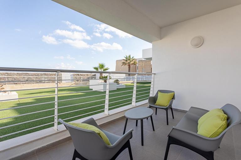 The Sea-Bank Villa Apartments Marsaskala Eksteriør bilde