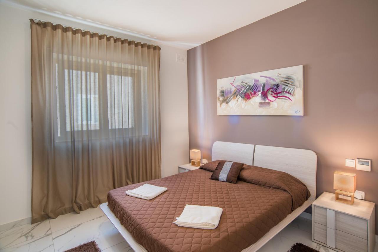 The Sea-Bank Villa Apartments Marsaskala Eksteriør bilde